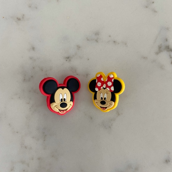 FREE WITH PURCHASE // Disney Magic Band Bandits Mickey and Minnie Mouse - Picture 1 of 2
